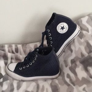 Converse wedges size 7